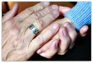 hand-619733_660-shadow